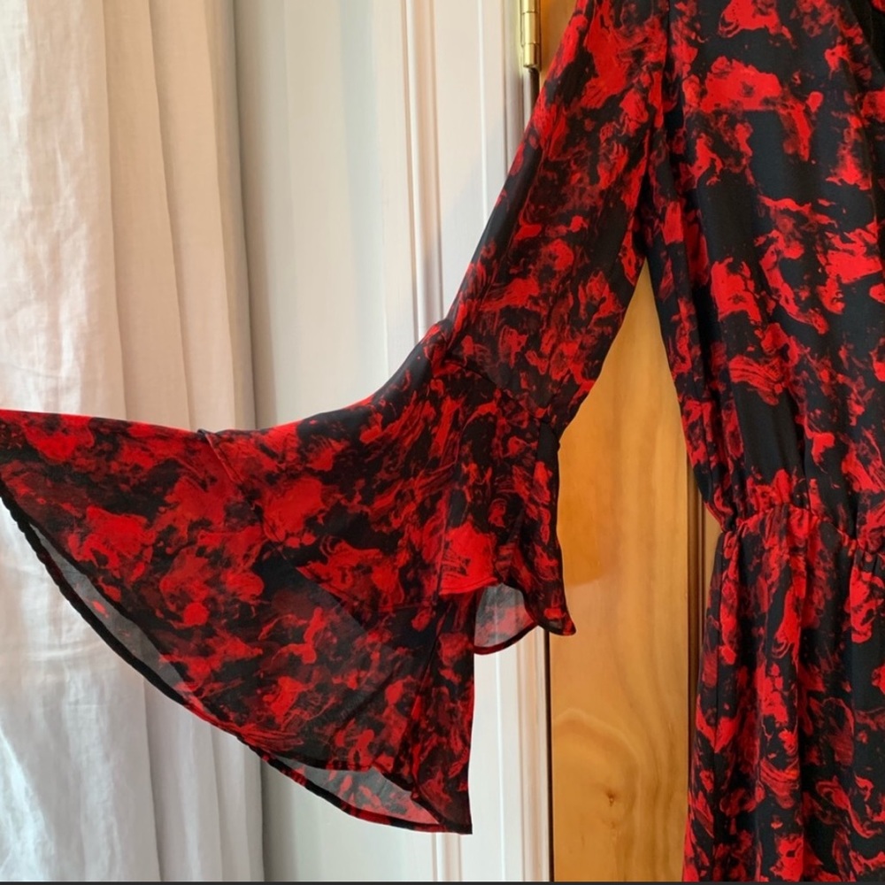 Parker Black and Red Poinsettia dress size M - Picture 6 of 7